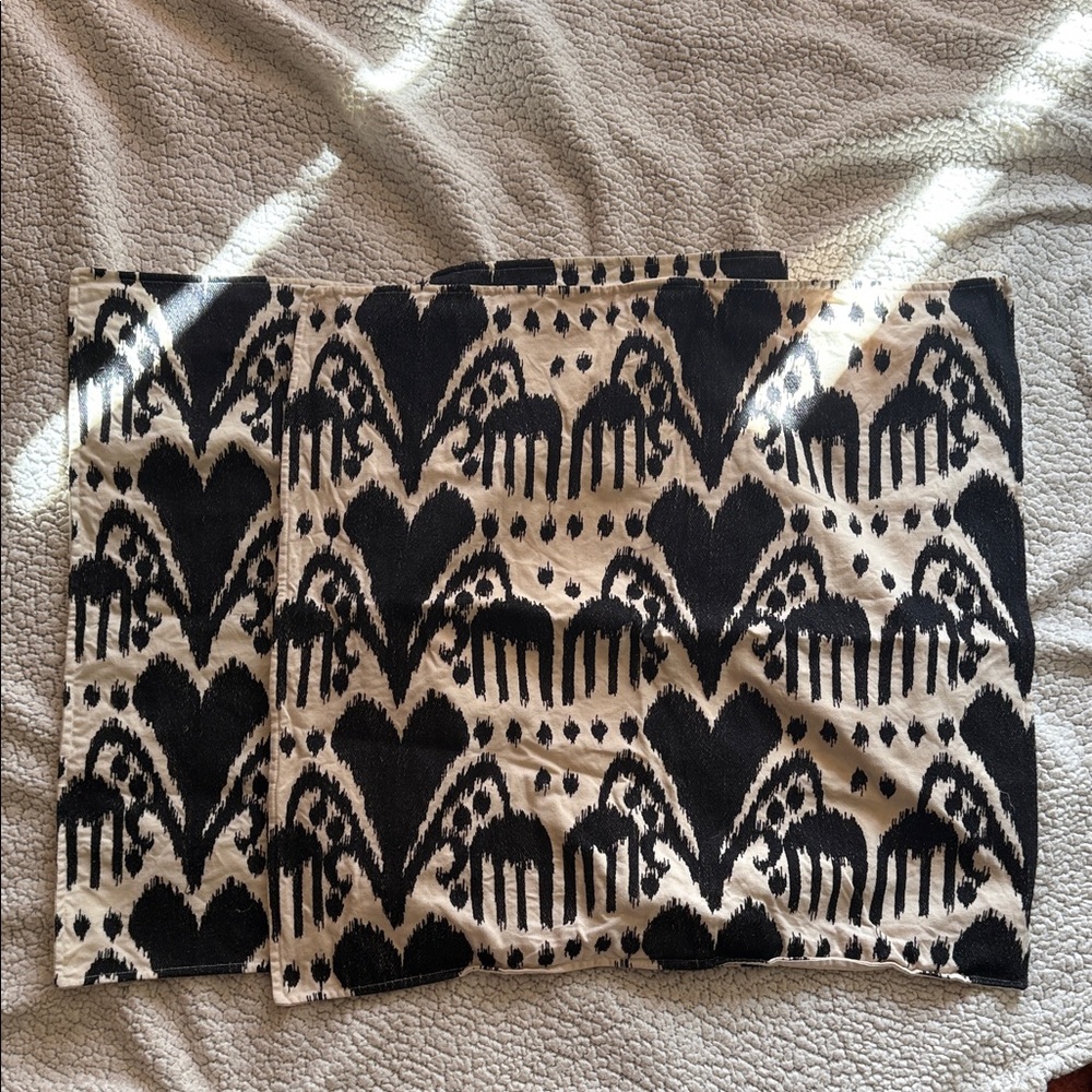 Set of 2 Pottery Barn Boho Pillow Covers - Picture 4 of 4